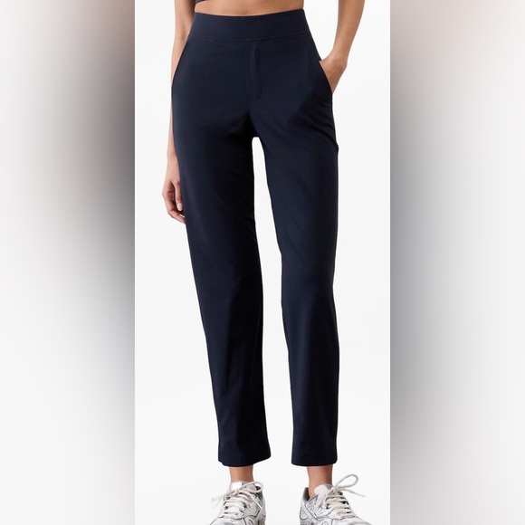 Athleta Brooklyn women’s 2 lightweight pocketed blue ankle pants - Picture 4 of 4